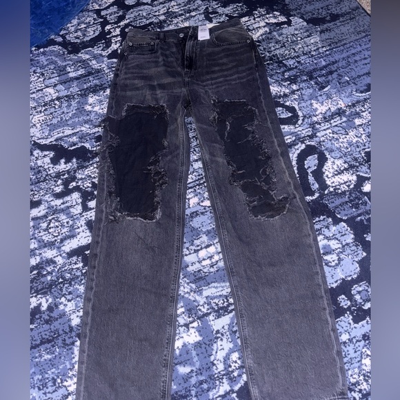 NWT American Eagle Outfitters Distressed Black Women’s Baggy Mom Jean - Picture 1 of 5